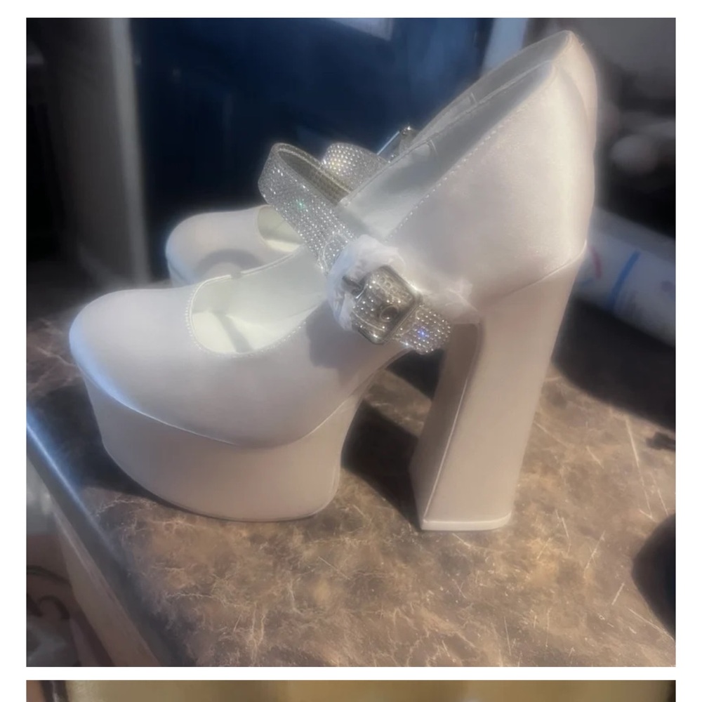Hustler Hollywood Elegant White Platforms with Silver Details